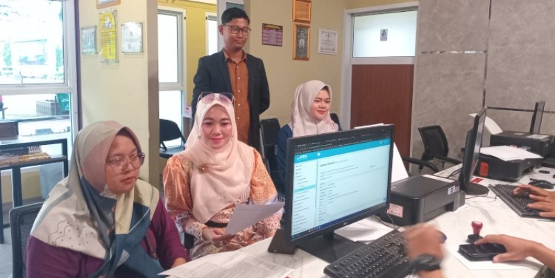Emak-emak Lapor Polisi Gegara Utang Diviralkan Lewat TikTok