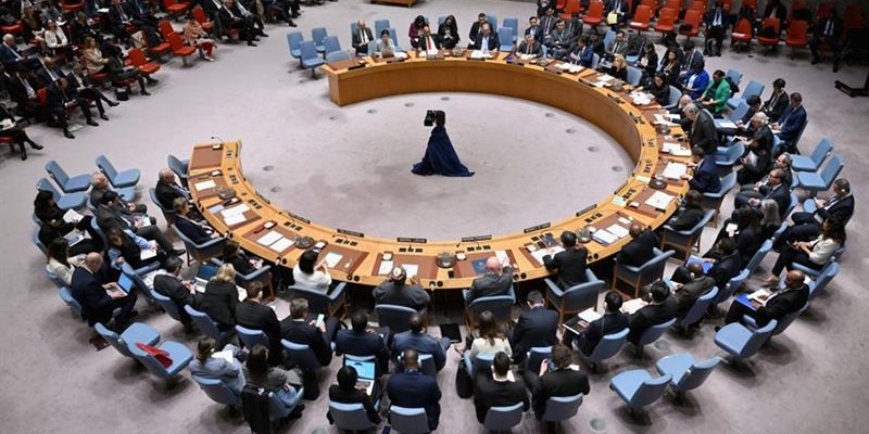 Iran Desak PBB Tolak Resolusi AS soal Selat Hormuz