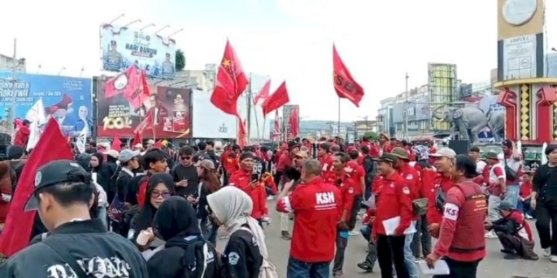 May Day Lampung Memerah: Hapus Outsourcing!