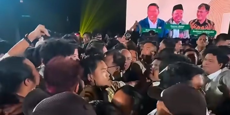 Mahasiswa Berhak Menolak tapi Jangan Alergi Berdialog