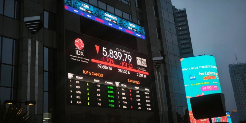 Dolar AS Diprediksi Tembus Rp19 Ribu Akhir Bulan Ini