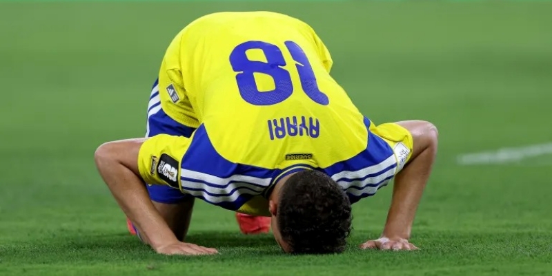 Adab di Atas Selebrasi