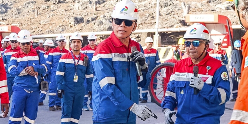 Turun Ke Kupang, Komut Pertamina Pastikan Pasokan Energi di Perbatasan Aman