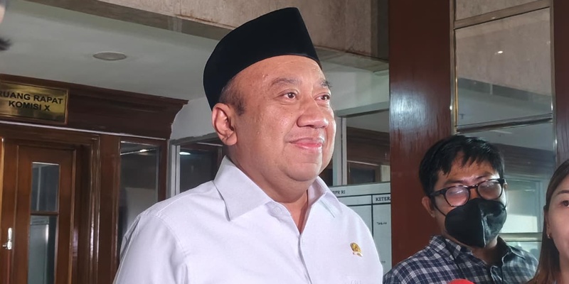 DPR Ingatkan Pemerintah, Jangan Hanya Bangun Sekolah tapi Lupakan Guru