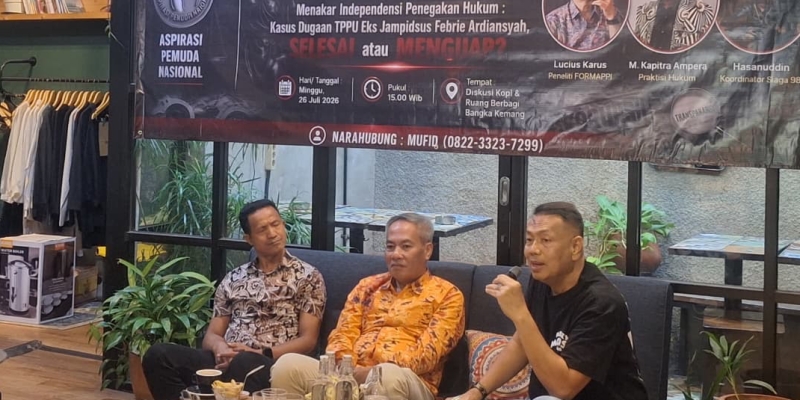 Kapitra Ampera Labeli Febrie Adriansyah Maling Gede