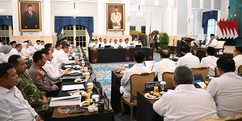 Kontroversi Posisi Duduk Jangan Ganggu Keharmonisan Prabowo-Gibran