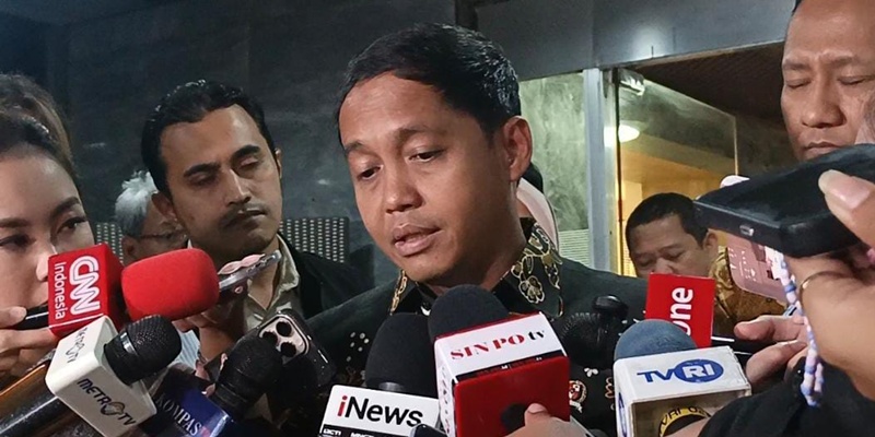 KPK Diminta Profesional usai Raja Juli Jujur Terima Amplop