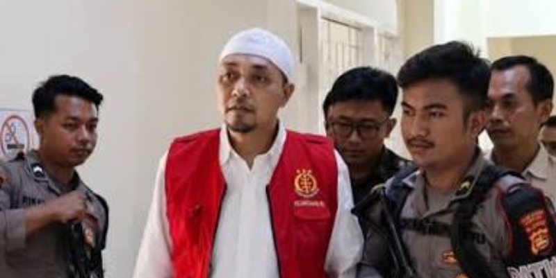 Keterlaluan, Kapolres Umrahkan Keluarganya Pakai Uang Haram Narkoba