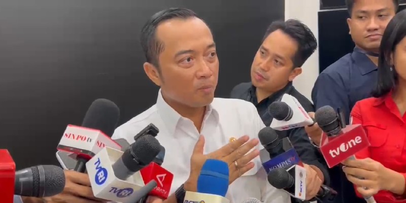 Istana Buka Suara Soal Pengunduran Diri Jampidsus