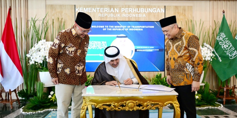 Menhub Sebut Arab Saudi Tertarik Investasi Sektor Transportasi Laut dan Udara Indonesia