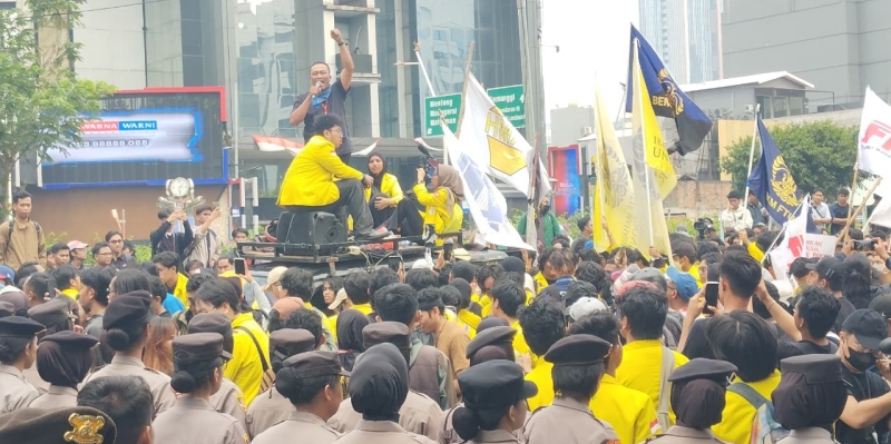 BEM UI Tertahan