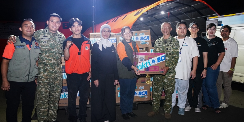 BCA Gandeng TNI Salurkan Bantuan untuk Korban Gempa NTT