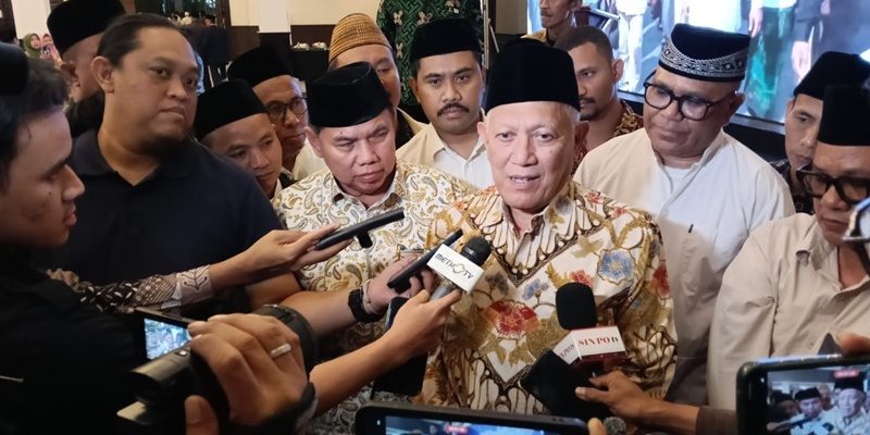 Kedepankan Khidmat, Abdul Hakim Mahfudz Siap Maju Caketum PBNU