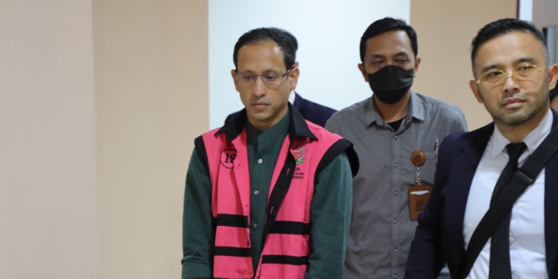 Hakim Banding Pangkas Vonis Nadiem