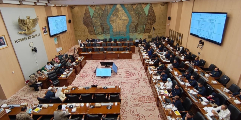 ESDM Kantongi Anggaran Rp27 Triliun Untuk 2027