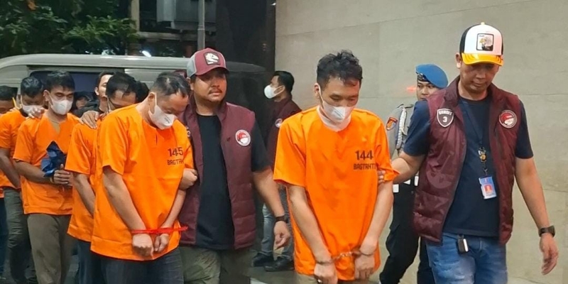 Digiring ke Bareskrim, 10 Tersangka Sabu Blue Ice 1,2 Ton Terancam Hukuman Mati
