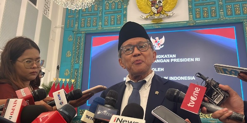 Biarkan Rocky Gerung Berkomunikasi dengan Caranya Sendiri di Istana