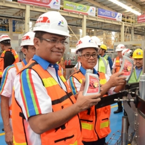 PUJ Diresmikan, Pelumas Nasional Sokong Industri Otomotif dan Hilirisasi