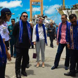 Komisi V Janji Bantu Perluasan Pelabuhan Saumlaki