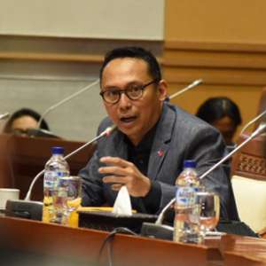 Komisi I Pertanyakan Keamanan Data Pribadi Dari Operator