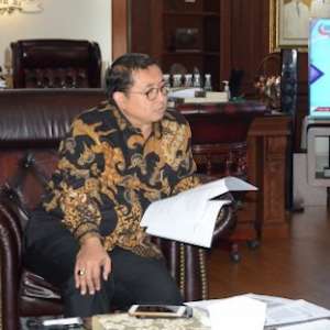 Fadli Zon Serap Aspirasi Rakyat Soal Serbuan TKA