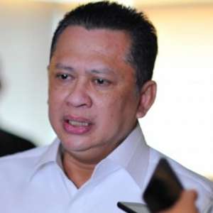 Survei Charta Politika: Citra DPR Kini Lumayan