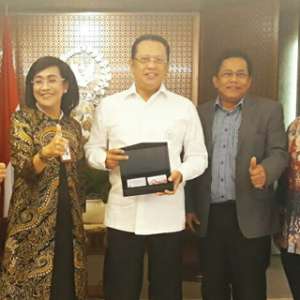 Bergerak Maju, DPR Segera Terapkan e-Voting