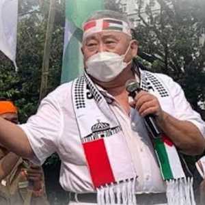 Aktivis Tionghoa, Lieus Sungkharisma saat aksi bela Palestina/Net