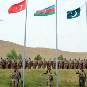 Turki, Azerbaijan, dan Pakistan, yang mengumpulkan para tentaranya di Baku, pada Minggu 12 September 2021 untuk latihan militer bersama/Net