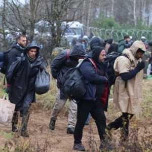Arus migran ilegal di pernatasan Polandia semakin bertambah setiap harinya/Net