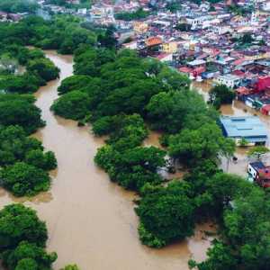 Luapan air membanjiri kota-kota di sekitar Bahia selatan, Brasil/Net