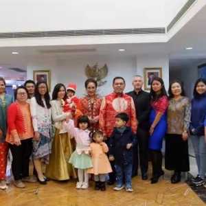 KBRI Beijing Rayakan Natal yang Sederhana bersama WNI   di Wisma Duta Besar di Beijing, 25 Desember 2021/Ist