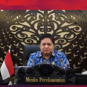 Menteri Koordinator Bidang Perekonomian Airlangga Hartarto ketika menjadi pembicara kunci dalam Kick Off Meeting Y20 yang dilakukan secara virtual pada Sabtu (19/2)/Ist