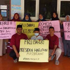 Guru Madrasah di Sawangan, Depok mendukung Firli maju Capres/Ist