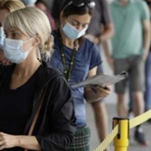 Kasus Covid Naik Lagi, Dokter Australia Desak Wajib Masker Diberlakukan Kembali