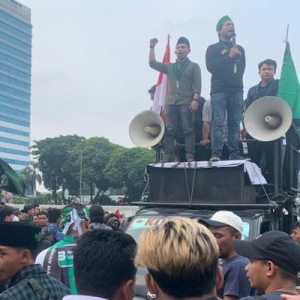 PB HMI demonstrasi di depan gedung DPR untuk menyuarakan penolakan kenaikan harag BBM/RMOL