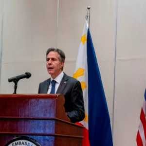 Menteri Luar Negeri Antony Blinken berbicara selama konferensi pers virtual bersama dengan Menteri Luar Negeri Filipina Enrique Manalo di Peninsula Hotel di Manila, Filipina, 6 Agustus 2022./Net