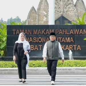 Ketua DPP PDI Perjuangan Puan Maharani dan Ketum DPP PKB, Abdul Muhaimin Iskandar saat berjalan bersama/RMOL