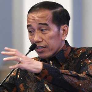 Jika Tak Segera Turunkan Harga BBM, Rezim Jokowi Akan Dianggap Menipu Rakyat