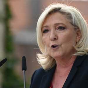 Marine Le Pen Ingin Pemerintah Prancis Menutup Lebih Banyak Masjid