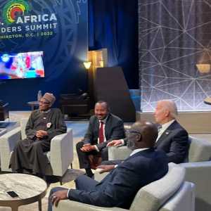 Presiden Amerika Serikat Joe Biden dan para pemimpin Afrika menonton bersama pertandingan semifinal Piala Dunia 2022 Maroko vs Prancis/Net