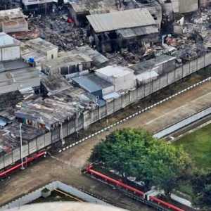 <i>Update</i> Terbaru, 14 Kantong Jenazah Diterima Petugas Posko DVI di RS Polri