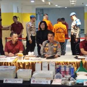 Bareskrim Polri Ungkap Pabrik Sabu di Apartemen Jakbar, Satu WN Iran jadi Tersangka
