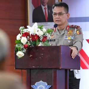 Digitalisasi Pembuatan SIM, Tugas Baru Kapolri ke Kakorlantas