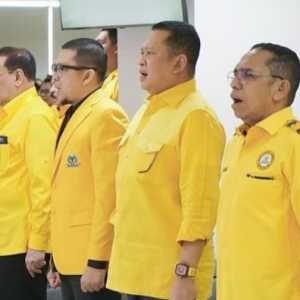 Wakil Ketua Umum Partai Golkar, Bambang Soesatyo (kedua dari kanan), mendampingi Ketua Umum, Airlangga Hartarto, saat Rakernas di DPP Golkar/Ist