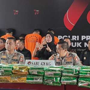 Begini Modus Serta Peran 13 Tersangka Edarkan Sabu dan Ekstasi dari Malaysia dan Belanda