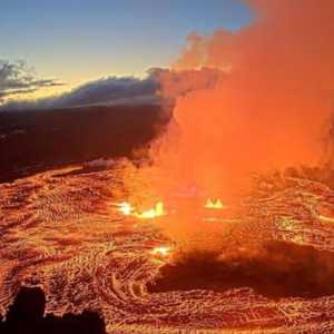 Gunung Api Kilauea di Hawaii Meletus, Survei Geologi AS Pasang Tanda Peringatan untuk Jalur Penerbangan
