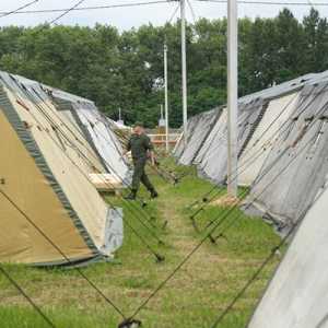 Pemandangan kamp tentara Belarusia di dekat desa Tsel, sekitar 90 kilometer (sekitar 55 mil) tenggara Minsk, Belarusia, Jumat, 7 Juli 2023/Net