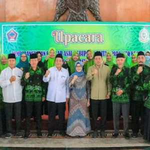 30 Kafilah Blitar Diberangkatkan Ikut MTQ ke 30 di Kota Pasuruan.