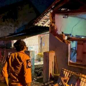 Sejumlah Rumah di Tasikmalaya Rusak Akibat Gempa